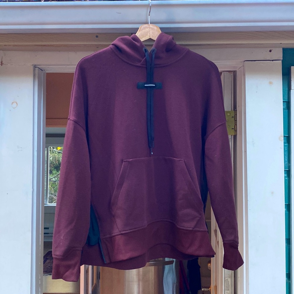 On Running hoodie